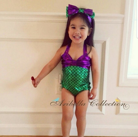 Swimsuit - Picture 1 of 5